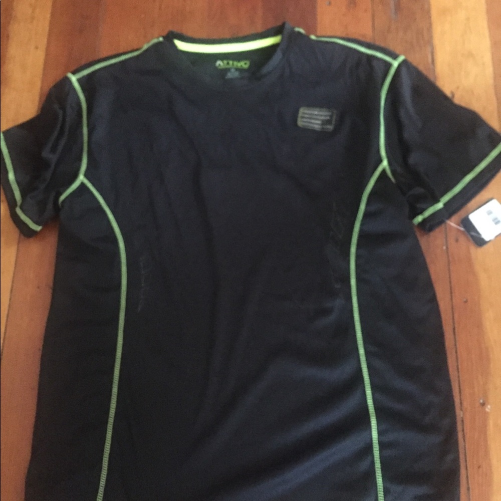Black workout shirt. NWT